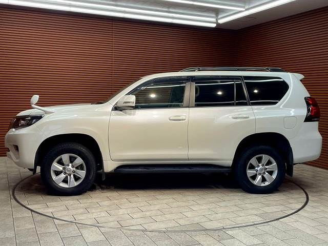 トヨタ ランドクルーザープラドの画像18