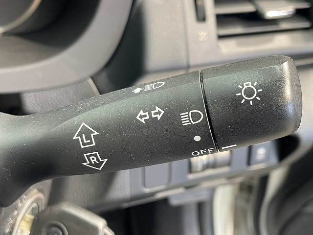 スバル インプレッサスポーツの画像9