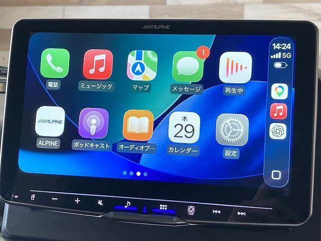 ジムニーシエラＪＣ　ＢＩＧ－Ｘフローティングディスプレイ／ＡｐｐｌｅＣａｒＰｌａｙ／マットガード／クルーズコントロール／シートヒーター／パートタイム４ＷＤ／衝突軽減／レーンキープ／ＥＴＣ／スマートキー／バックカメラ 内装他
