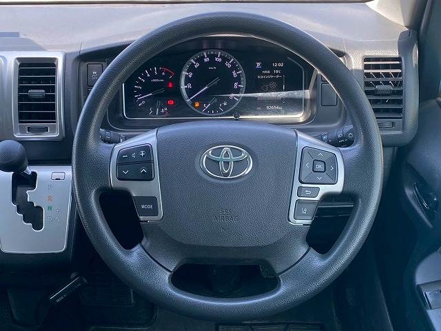 トヨタ ハイエースワゴンの画像13