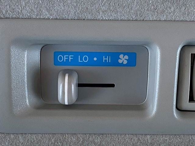 トヨタ ハイエースワゴンの画像15