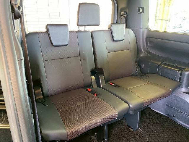 トヨタ エスクァイアの画像11