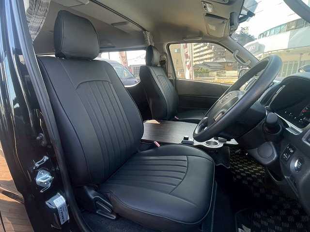 トヨタ ハイエースワゴンの画像8