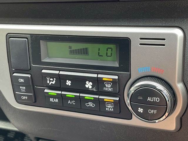 トヨタ ハイエースワゴンの画像12