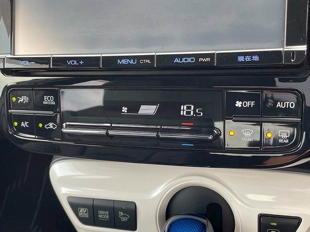 トヨタ プリウスの画像12