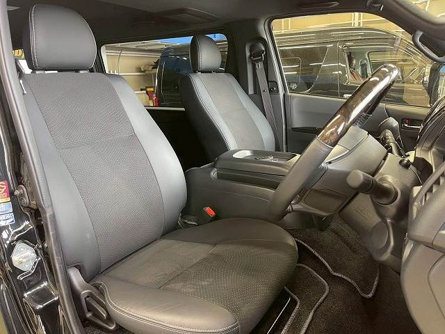 トヨタ ハイエースバンロングボディの画像8