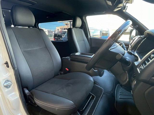 トヨタ ハイエースバンロングボディの画像8