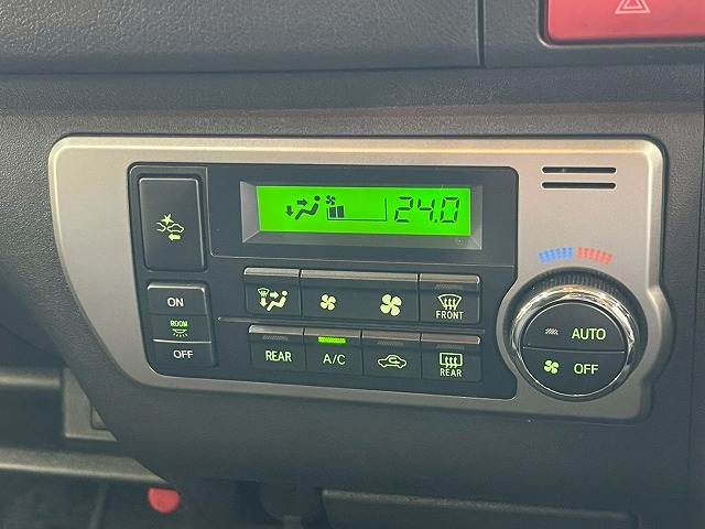 トヨタ ハイエースワゴンの画像12