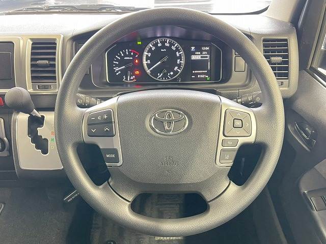 トヨタ ハイエースワゴンの画像13