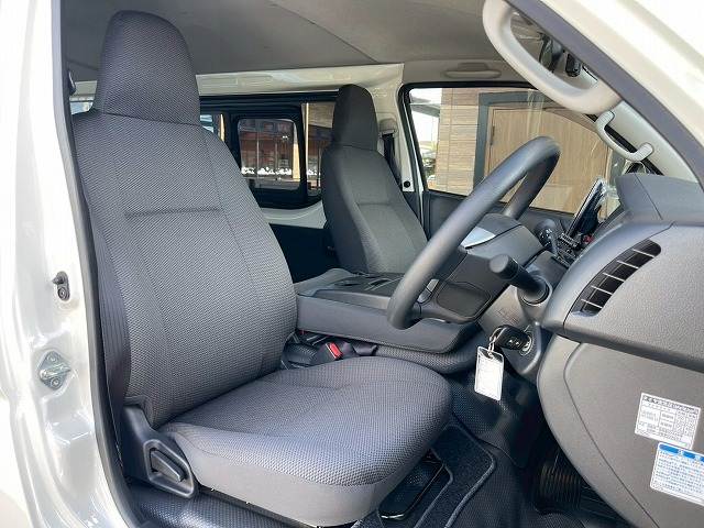 トヨタ ハイエースバンロングボディの画像8