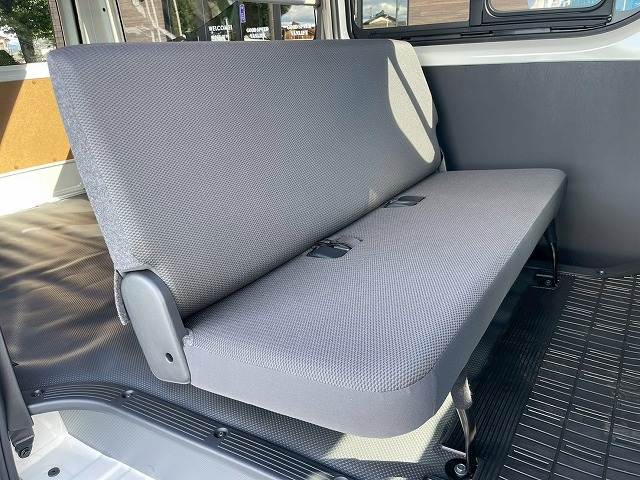 トヨタ ハイエースバンロングボディの画像9