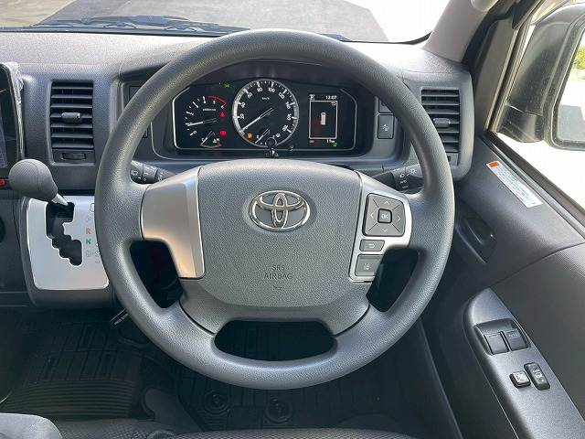 トヨタ ハイエースバンロングボディの画像13