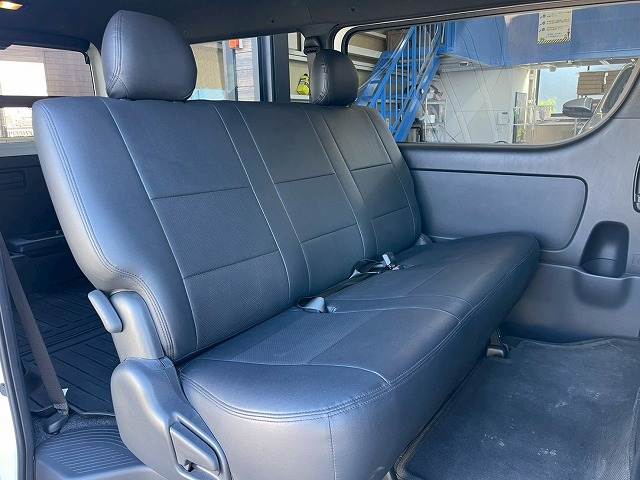 トヨタ ハイエースバンロングボディの画像9
