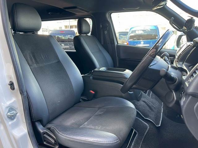 トヨタ ハイエースバンロングボディの画像8