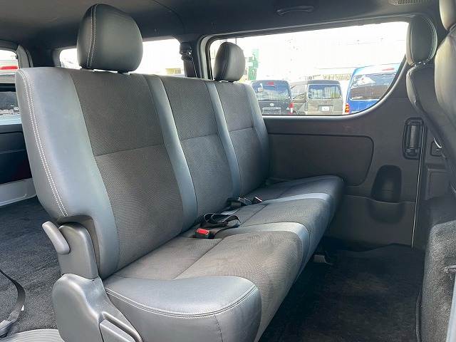 トヨタ ハイエースバンロングボディの画像9