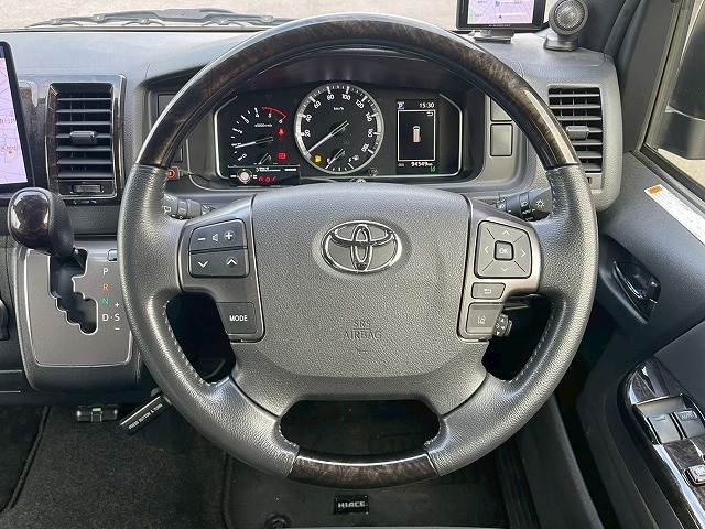 トヨタ ハイエースバンロングボディの画像13