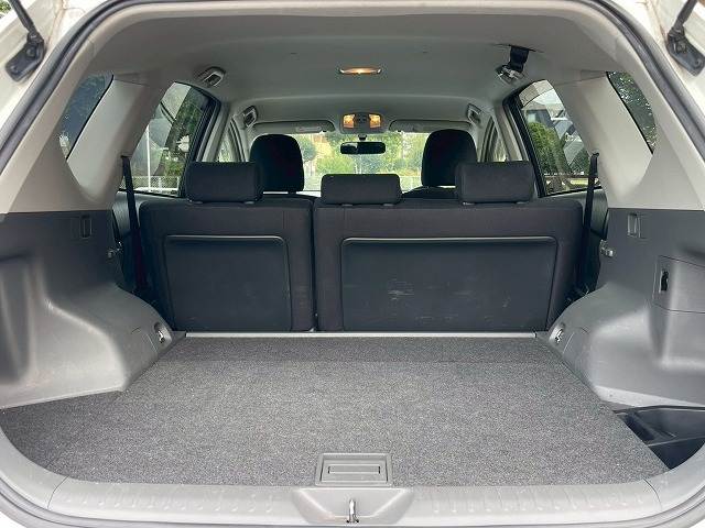 トヨタ プリウスαの画像20