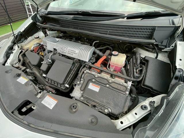 トヨタ プリウスαの画像14