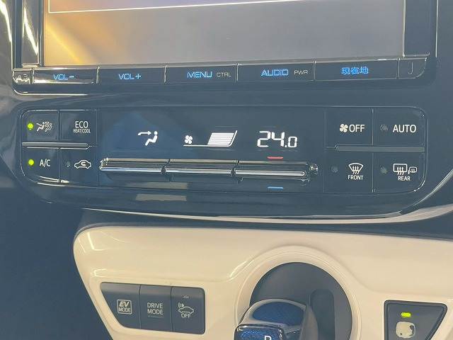 トヨタ プリウスの画像12