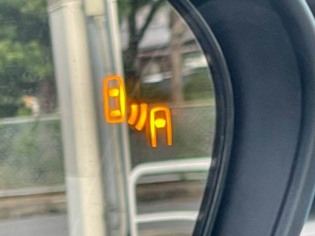 プリウス♪A “ツーリングセレクション” 内装他