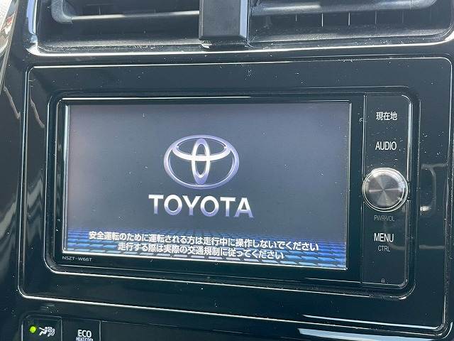 プリウスS “Safety Plus” 内装他