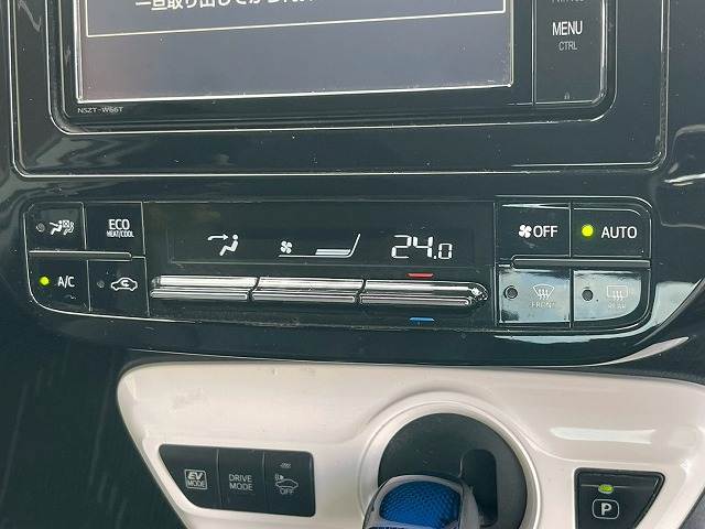 トヨタ プリウスの画像12