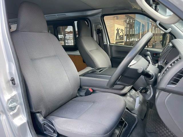 トヨタ ハイエースバンロングボディの画像8