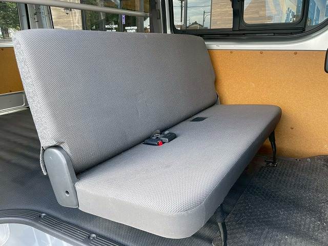 トヨタ ハイエースバンロングボディの画像9