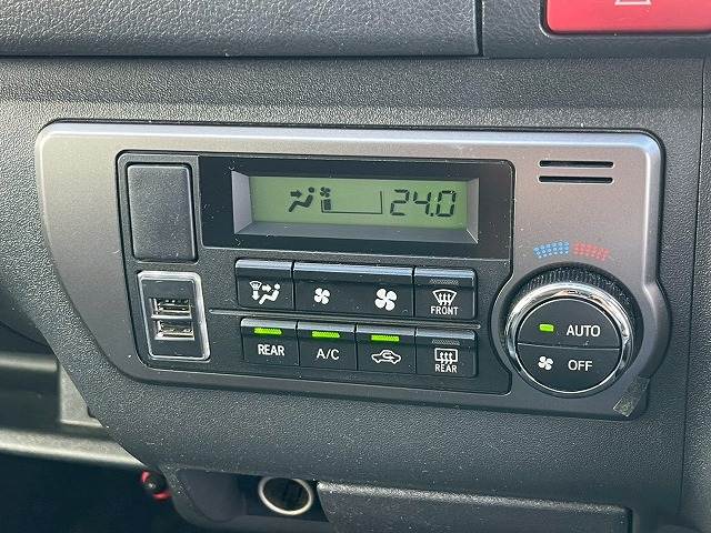 トヨタ ハイエースバンロングボディの画像12