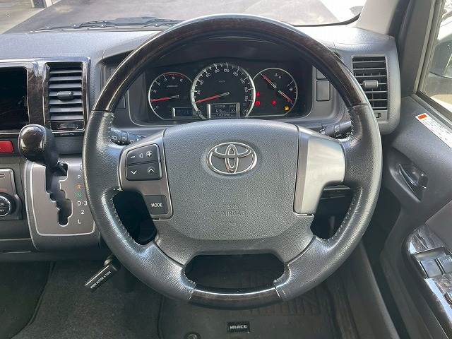 トヨタ ハイエースバンロングボディの画像13