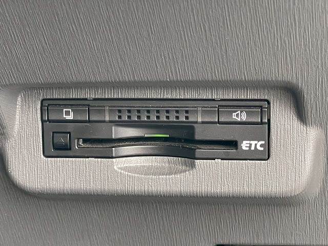 プリウスαG 内装他