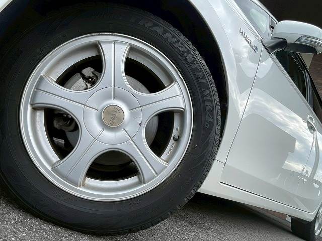 トヨタ プリウスαの画像11