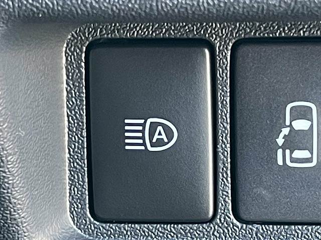 ハイエースバンロングボディスーパーGL ダークプライム2 内装他