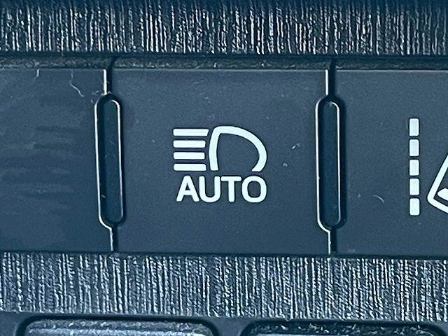 トヨタ プリウスαの画像7