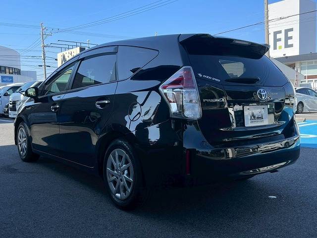 トヨタ プリウスαの画像17