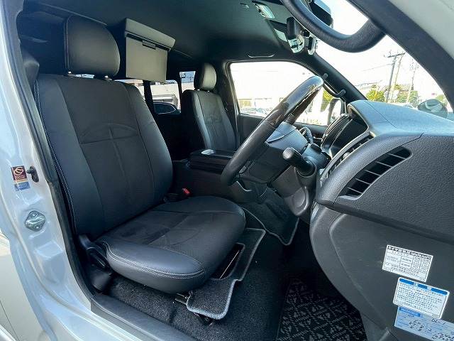 トヨタ ハイエースバンロングボディの画像11