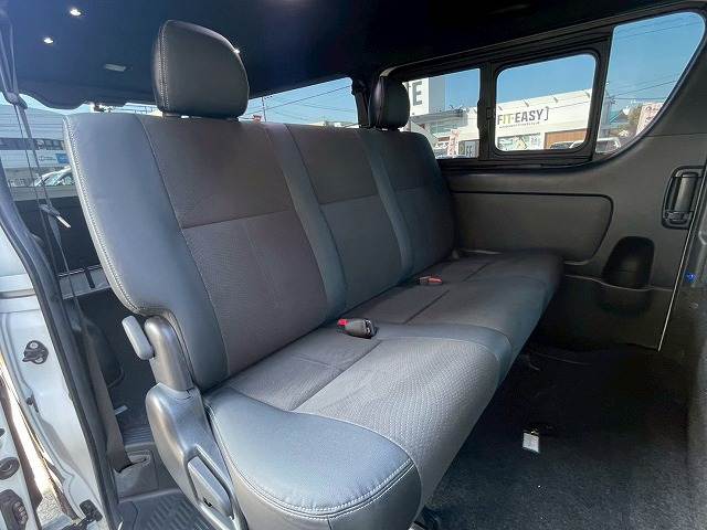 トヨタ ハイエースバンロングボディの画像12