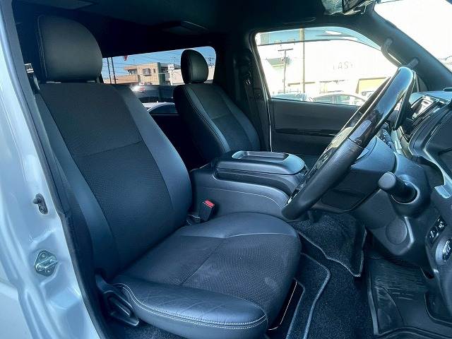 トヨタ ハイエースバンロングボディの画像11