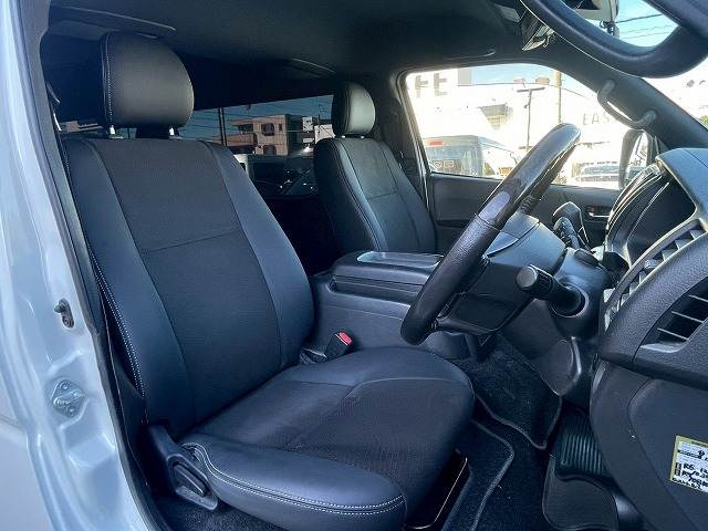 トヨタ ハイエースバンロングボディの画像11