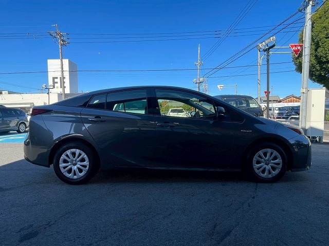 トヨタ プリウスの画像14