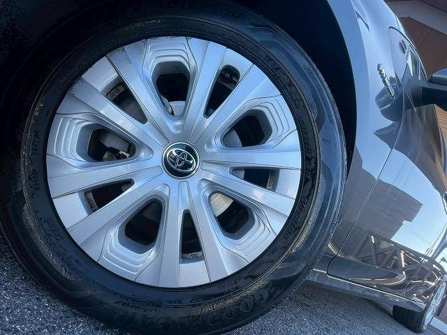 トヨタ プリウスの画像19