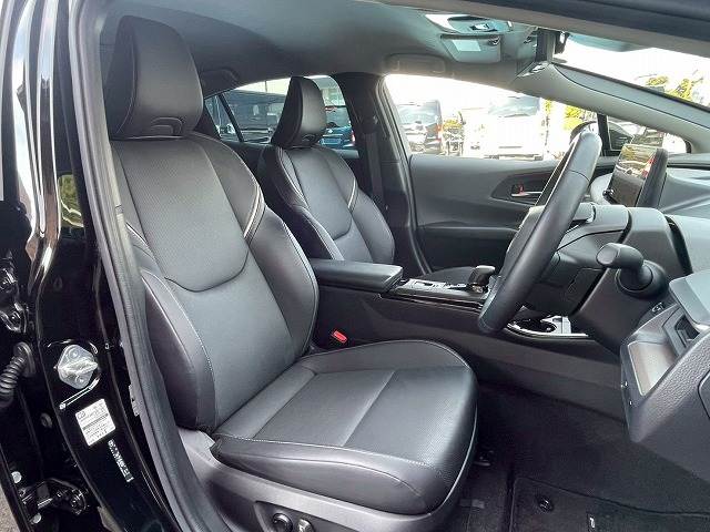 トヨタ プリウスの画像11