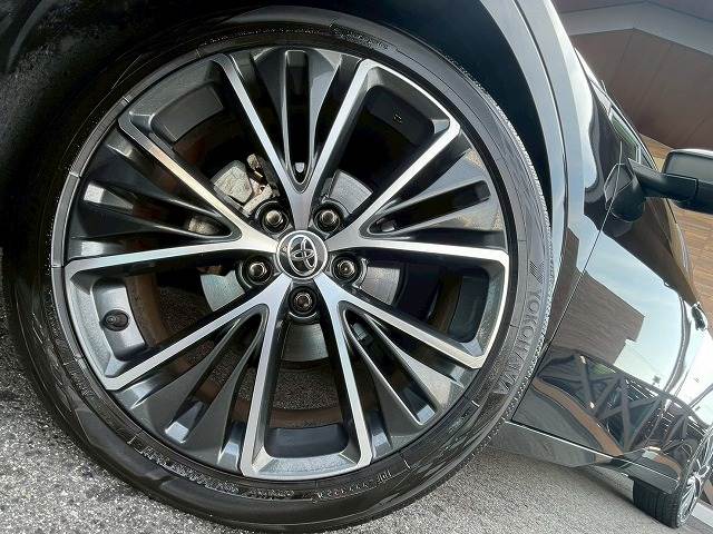 トヨタ プリウスの画像19