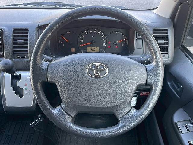トヨタ ハイエースバンロングボディの画像6