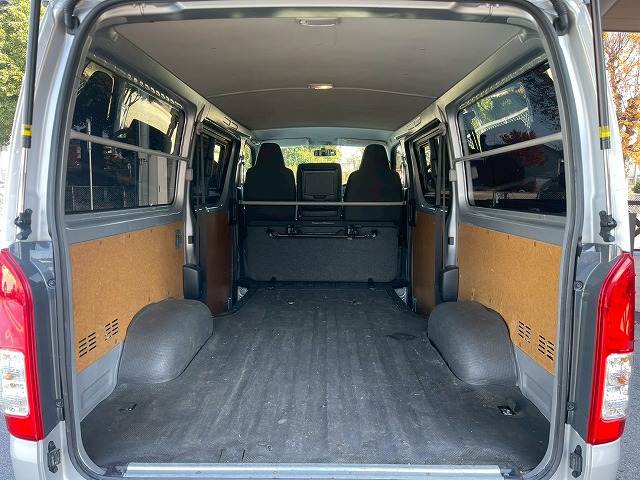 トヨタ ハイエースバンロングボディの画像13
