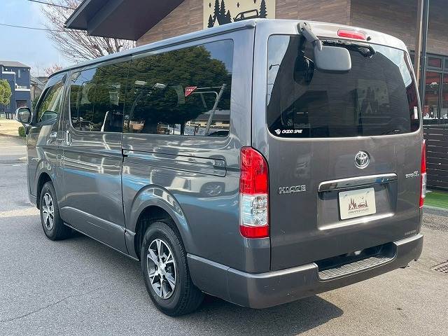 トヨタ ハイエースバンロングボディの画像17