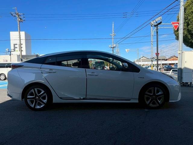 トヨタ プリウスの画像14
