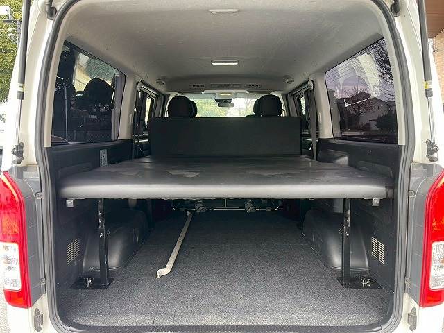 ハイエースバンロングボディスーパーGL 内装他