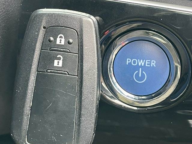 トヨタ&nbsp;プリウスの画像9