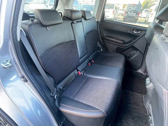 スバル フォレスターの画像12